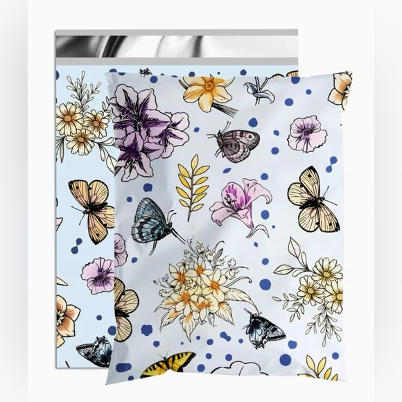 Other - 30 10” x 13” Flower & Butterfly Poly Mailers